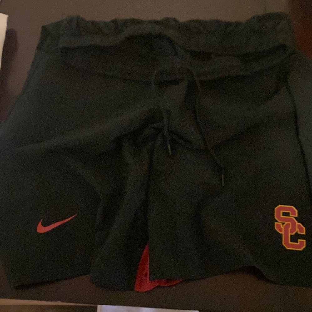 Nike Dri-Fit On Field Shorts USC Trojans Mens Size L Rare